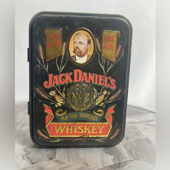 Vintage Jack Daniel’s Old No. 7 Tennessee Whiskey Collectible Tin Box 6”x4” - Picture 1 of 10